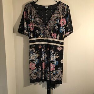 Studio 1940 Womens Top Floral and Paisley Top With Waist Tie Back Size 18/20